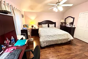 6315 S Wintersage Ln, Houston, TX 77066 - Photo 15