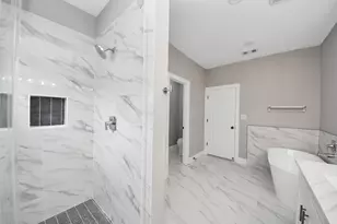 8308 Comal St, Houston, TX 77051 - Photo 13