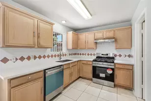 7027 Waveland Dr, Houston, TX 77072 - Photo 11