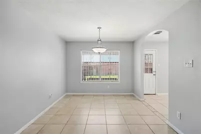 7027 Waveland Drive, Houston, TX 77072 - Photo 7