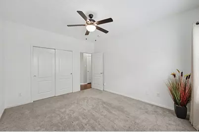 2630 Shady Acres Court, Houston, TX 77008 - Photo 33