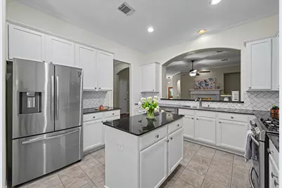 2630 Shady Acres Court, Houston, TX 77008 - Photo 21