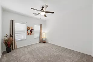 2630 Shady Acres Ct, Houston, TX 77008 - Photo 29