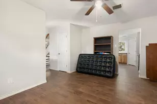 5331 Village Springs Dr, Houston, TX 77339 - Photo 11