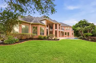 5002 Regency Dr, Sugar Land, TX 77479 - Photo 45
