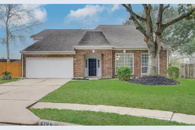 2106 Spyglass Drive, League City, TX 77573 - Photo 1