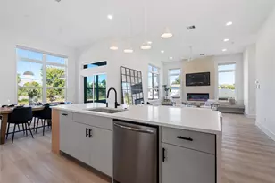 1421 E 36th St, Houston, TX 77022 - Photo 19