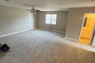 201 Pebble Springs, Cleveland, TX 77327 - Photo 15