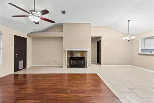 4807 Pleasant Plains Dr, Friendswood, TX 77546 - Photo 7