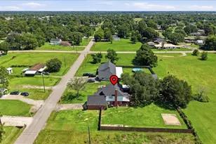 425 Blueberry St, Bridge City, TX 77611 - Photo 43