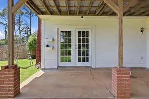 425 Blueberry St, Bridge City, TX 77611 - Photo 35