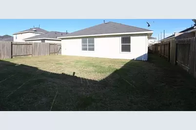 8567 Chaletford Drive, Houston, TX 77044 - Photo 11