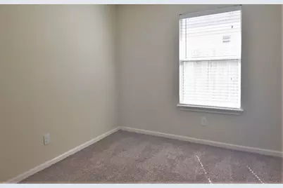 8567 Chaletford Drive, Houston, TX 77044 - Photo 7