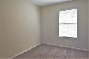 8567 Chaletford Dr, Houston, TX 77044 - Photo 7