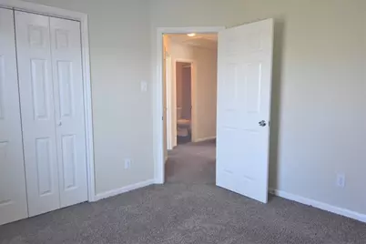8567 Chaletford Drive, Houston, TX 77044 - Photo 9