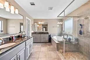 1325 Dorothy St, Houston, TX 77008 - Photo 17