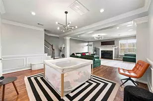 1325 Dorothy St, Houston, TX 77008 - Photo 11