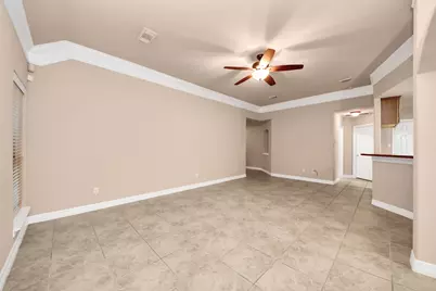 6 Prairie Oaks Drive, La Marque, TX 77510 - Photo 3