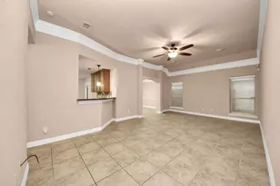 6 Prairie Oaks Dr, La Marque, TX 77510 - Photo 7