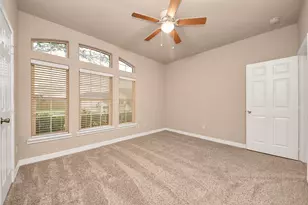 6 Prairie Oaks Dr, La Marque, TX 77510 - Photo 9