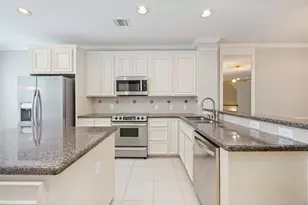 2909 W Dallas St, Houston, TX 77019 - Photo 21