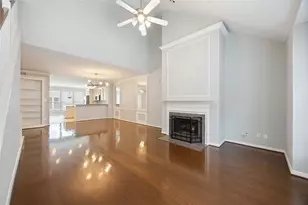 2909 W Dallas St, Houston, TX 77019 - Photo 15