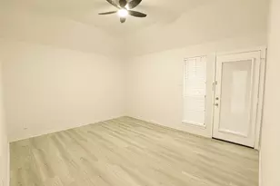 10107 Wayward Wind Ln, Houston, TX 77064 - Photo 23