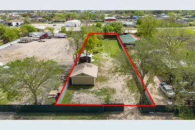 7525 SW Peekskill Lane, Houston, TX 77075 - Photo 1