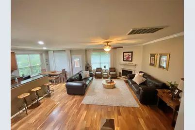 110 N Hawkhurst Circle, The Woodlands, TX 77354 - Photo 7