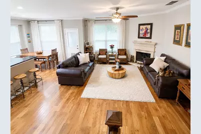 110 N Hawkhurst Circle, The Woodlands, TX 77354 - Photo 3