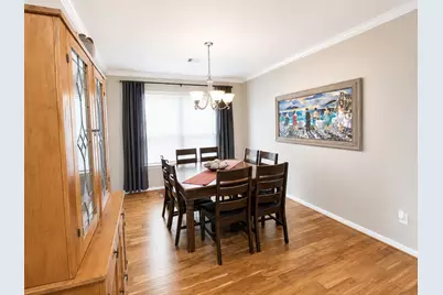 110 N Hawkhurst Circle, The Woodlands, TX 77354 - Photo 5