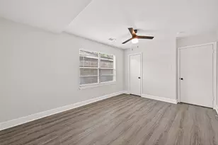 4729 Paradise Ln, Houston, TX 77048 - Photo 15