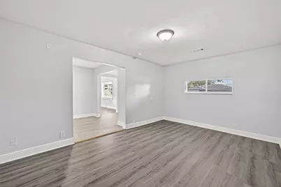 4729 Paradise Lane, Houston, TX 77048 - Photo 5