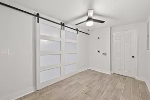 4729 Paradise Ln, Houston, TX 77048 - Photo 27