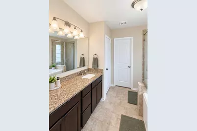 1150 Shadow Glenn Drive, Conroe, TX 77301 - Photo 23
