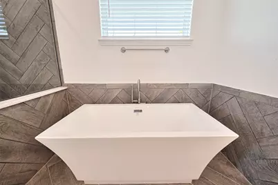 3019 Golden Isle Drive, Texas City, TX 77568 - Photo 33