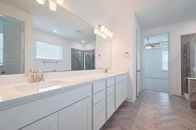 3019 Golden Isle Drive, Texas City, TX 77568 - Photo 35