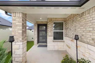 17418 Banaberry Ct, Conroe, TX 77385 - Photo 3