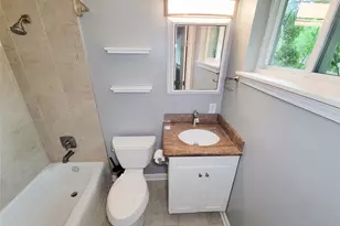 5846 Ettrick Dr, Houston, TX 77035 - Photo 25
