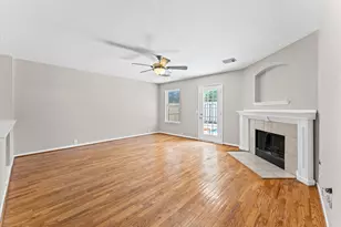 11819 S Brenton Knoll Dr, Tomball, TX 77375 - Photo 13