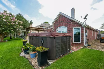 3239 Braesview Drive, Pearland, TX 77584 - Photo 29