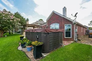 3239 Braesview Dr, Pearland, TX 77584 - Photo 29