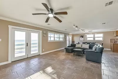 8224 Fm 2354 Road, Beach City, TX 77523 - Photo 9