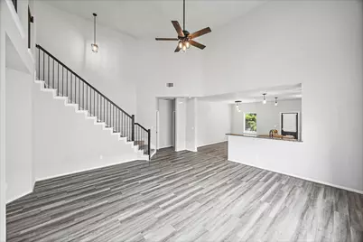 7327 Parkview Drive, Hitchcock, TX 77563 - Photo 3