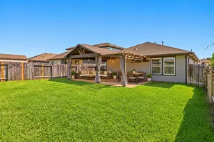 7510 Keystone Blossom Trl, Richmond, TX 77407 - Photo 17