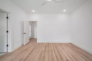 6023 Maybell St, Houston, TX 77091 - Photo 3