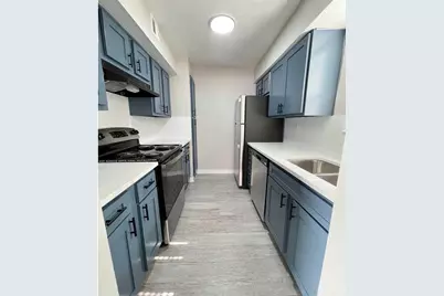 4400 Memorial Drive #35-2243, Houston, TX 77007 - Photo 7