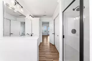 645 Warsaw St, Hitchcock, TX 77563 - Photo 21