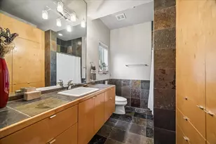 98 Drew St, Houston, TX 77006 - Photo 9