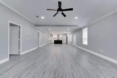 10622 Rustling Oaks Drive, Conroe, TX 77303 - Photo 9